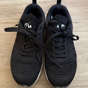 APL Techloom Pro W women’s 6 Black Athletic Shoes Sneakers Knit Upper
